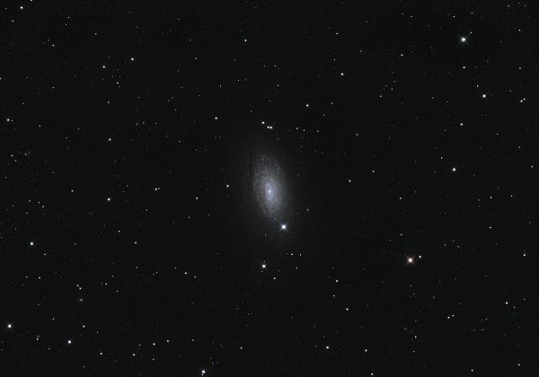 M63 M63 09.04.2023 Center (RA, hms): 13h 15m 48.594s Center (Dec, dms): +42° 01' 47.230